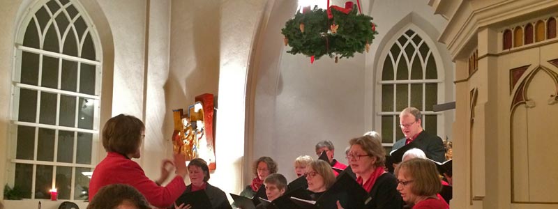 Schnakenbek, Kapelle, Chor im Advent 2015